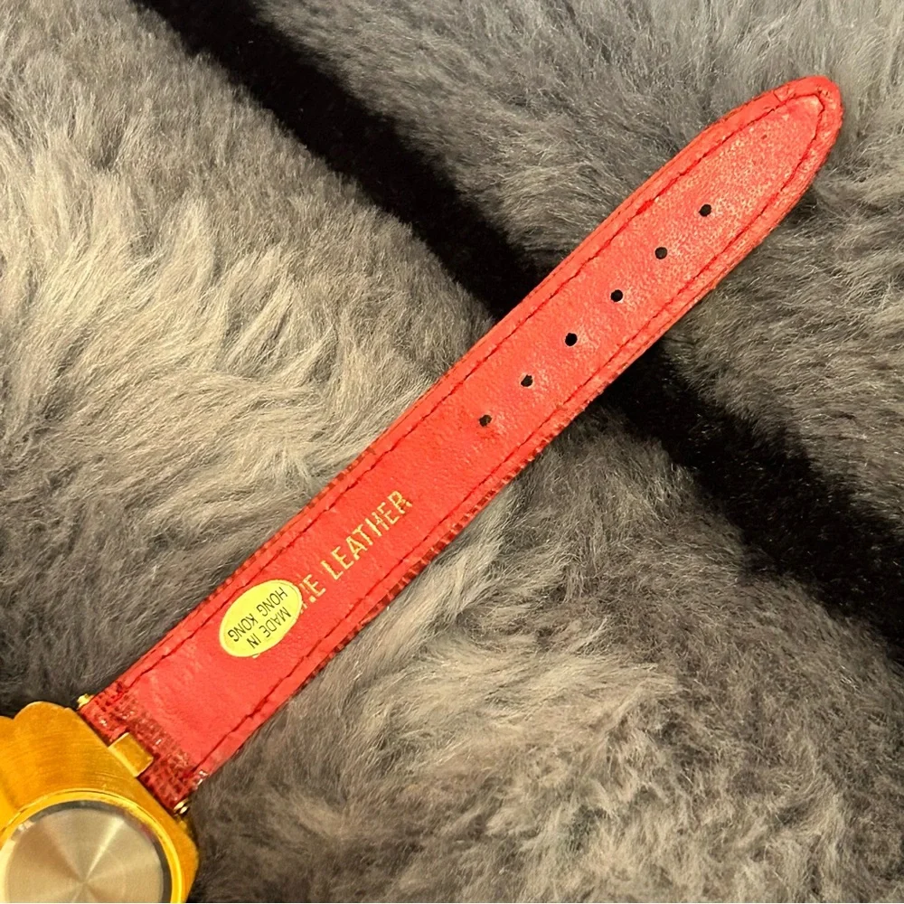 Rare Vintage 80s Emspritt red croc genuine leather band watch